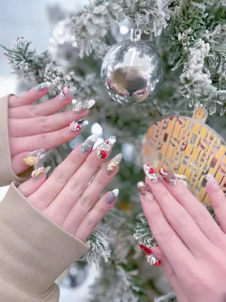 ネイル Yudia🩵 Yuiのネイルデザイン