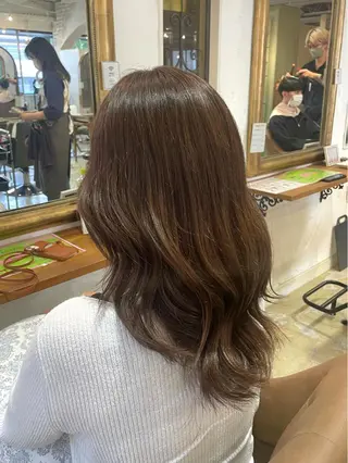 セミロング Kahuli hair Ulu所属・Ulu RITSUのヘアスタイル