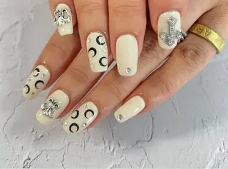 ネイル celica所属・松田 由真のネイルデザイン