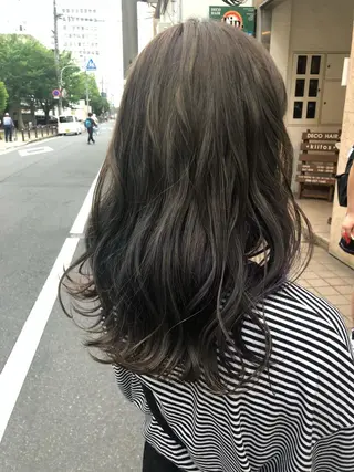 ロング カラー 國次 夕貴のヘアスタイル