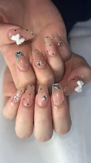 ネイル うにゃねいる🌷 Mayaのネイルデザイン