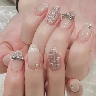 ネイル LE REVE Hinaのネイルデザイン