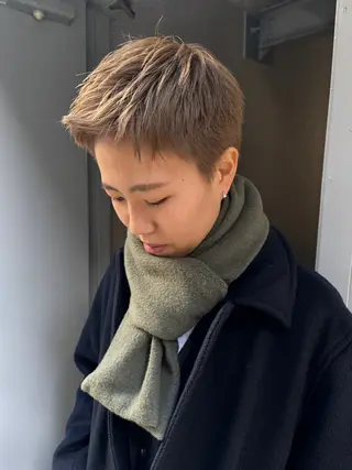 ショート too good所属・gouru 難波美容師のヘアスタイル