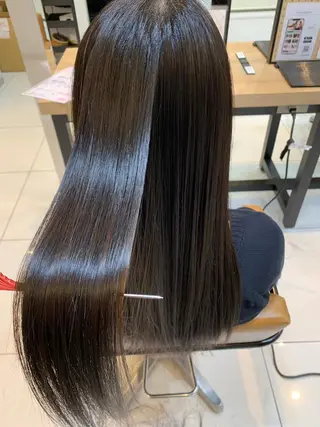 ロング ルクール柏崎店　丸山 愛子のヘアスタイル