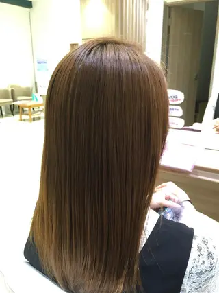 セミロング 🔸縮毛矯正🔸 カソリ　ナユタのヘアスタイル
