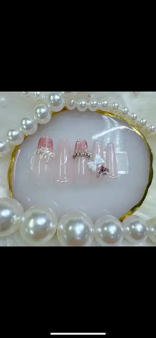 ネイル クイーンズネイル銀座所属・Queeens nailのネイルデザイン