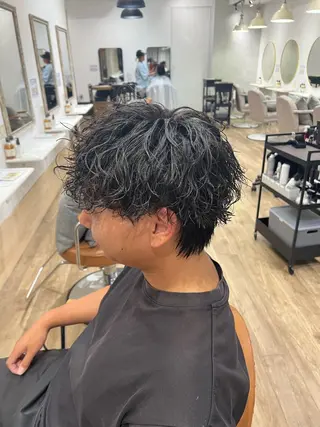パーマ ヘアアレンジ メンズ メンズカット/ レベッカ 髙下 幹大のヘアスタイル