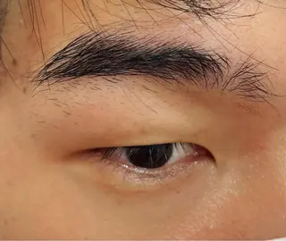 メンズ アイブロウ DEST所属・吉野 瑳桜のヘアスタイル