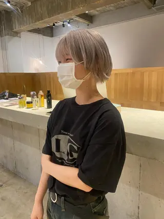 ショート レイヤーカット/ ダブルカラー/櫻井のヘアスタイル