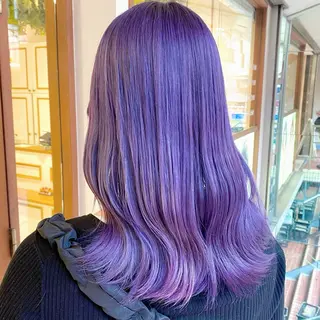 セミロング カラー 🌸小島友梨香🌸 ブリーチカラーのヘアスタイル