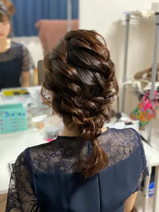 ミディアム ヘアアレンジ 鈴木 沙羅のマツエク・マツパデザイン