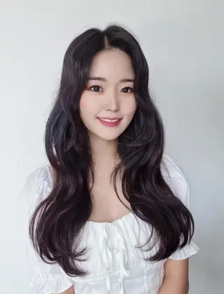 ロング 韓国特化🇰🇷 エクステのヘアスタイル