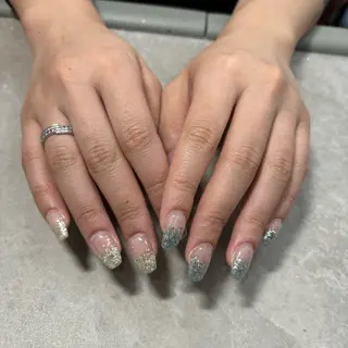 ネイル LINXS K🍎のネイルデザイン