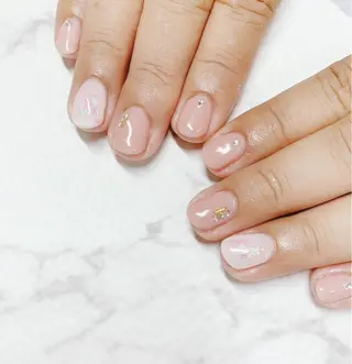 ネイル Lily Roseスタッフ一同のマツエク・マツパデザイン