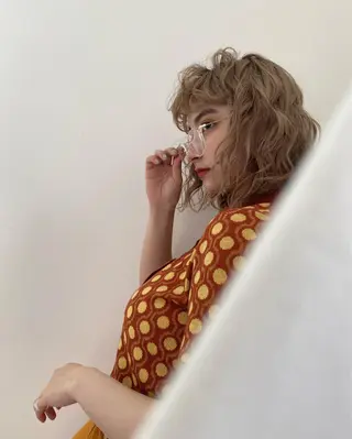 ミディアム カラー パーマ Nancy所属・束感まつげ❤︎ あみのマツエク・マツパデザイン