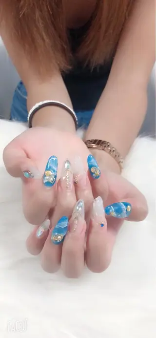 ネイル エ リのネイルデザイン