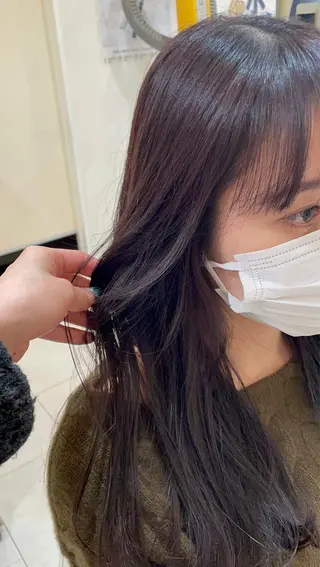 セミロング カラー アサト チヨノのヘアスタイル