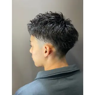 ショート 平井 沖昌のヘアスタイル