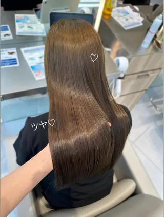 ロング カラー MINXshibuya所属・レイヤー/艶髪/ 透明感/千葉詩優のヘアスタイル