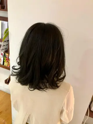 ミディアム カラー パーマ 【質感調整】 🫧【艶髪】石井佑弥のヘアスタイル