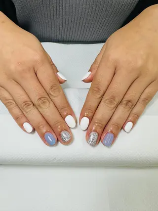 ネイル 🎠きしもと あずさ⛱のネイルデザイン