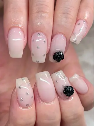 ネイル REBEST Tommyのネイルデザイン