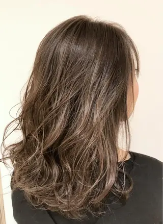 ミディアム カラー ハイライト/髪質改善 ✂️十河祐輝のヘアスタイル