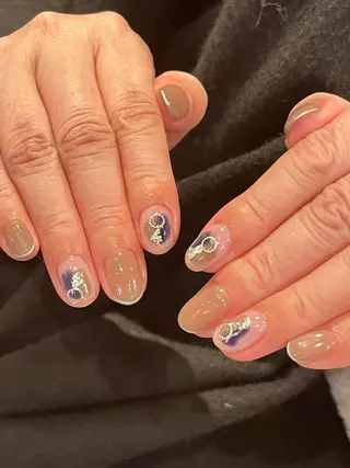 ショート カラー ネイル ネイルサロン リリーブランシュ所属・森 瑞紀のネイルデザイン