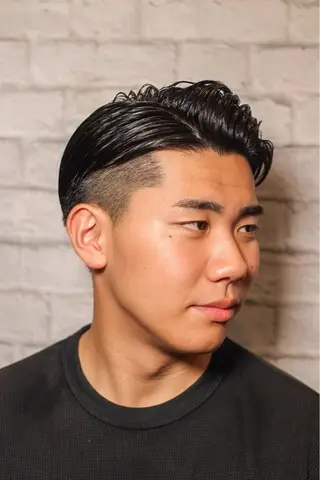 ショート メンズ 銀座マツナガ新宿野村ビル店所属・女性理容師 佐藤優菜のヘアスタイル