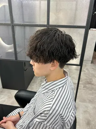 メンズ ✨パーマ×ハイトーン Futo✨のヘアスタイル