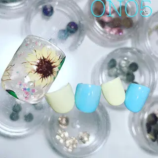 ネイル 園 寛子 （ネイリスト）のネイルデザイン