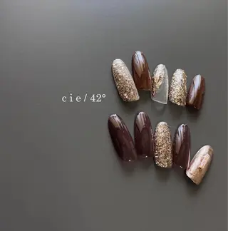 ネイル cie/42° NIJINAのネイルデザイン