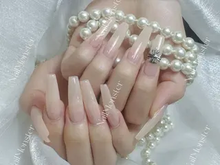 ネイル DIAMOND Nail🥇のネイルデザイン