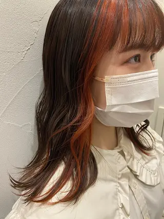 セミロング カラー Amour なぐらのヘアスタイル
