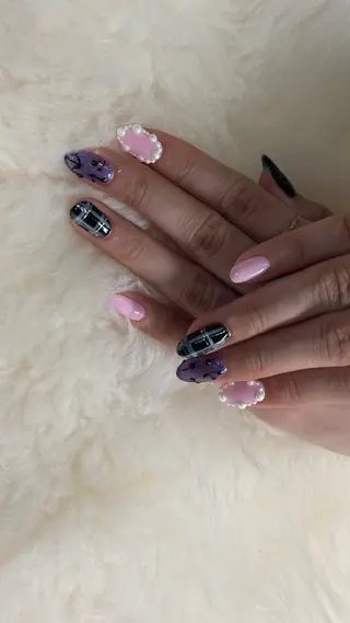 ネイル Queenie nailのネイルデザイン