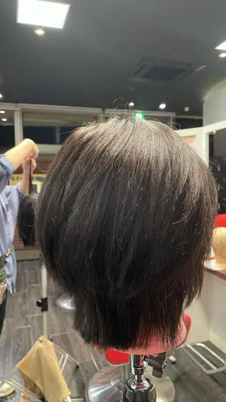 ミディアム ヘアワークフラックス所属・阿久津 優希のヘアスタイル
