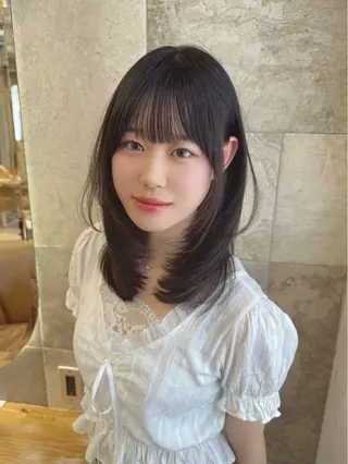 ミディアム Lond Alexia所属・🇰🇷韓国風×髪質 改善YUKIのヘアスタイル
