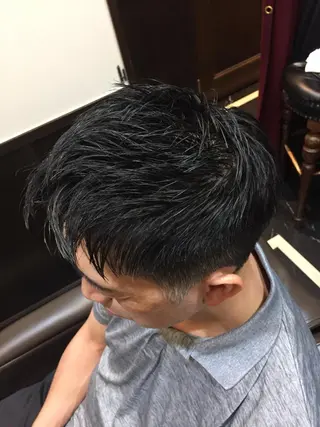 ショート ヒロ銀座ヘアーサロン 五反田店所属・寺嶋 涼のヘアスタイル