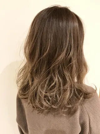 ミディアム カラー ハイライト/髪質改善 ✂️十河祐輝のヘアスタイル