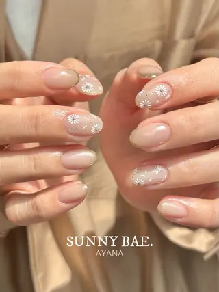 ネイル SUNNY BAE. 🌼AYANAのネイルデザイン
