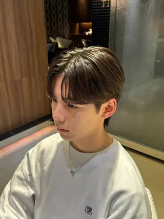 ショート パーマ メンズ YUKI🇰🇷 カルマ／ダウンパーマのヘアスタイル