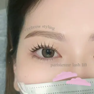 マツエク・マツパ une fleur RISAの眉毛・アイブロウイメージ