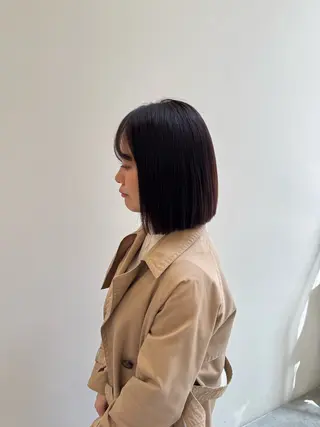 ミディアム 透明感カラー/顔周り カット/レイヤーにかのヘアスタイル
