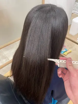 ロング 前田 倭のヘアスタイル