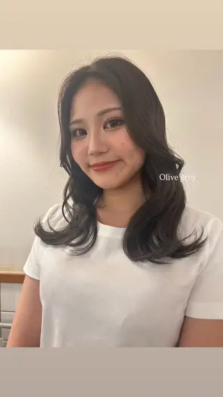カラー 小倉 さりのヘアスタイル