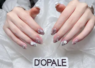 ネイル DOPALE、もも 彦奇のネイルデザイン