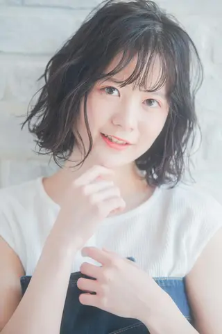 ミディアム カラー パーマ 増子 幹樹のヘアスタイル