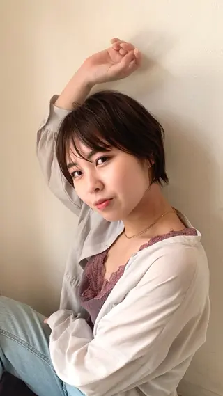 ショート カラー ブリーチなしベージュ 特化 松村 茶屋町のヘアスタイル