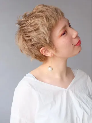 ショート カラー 牛山 静香のマツエク・マツパデザイン