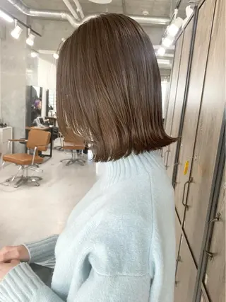 ミディアム カラー ヘアアレンジ 🌷FUKA🌷 まろやかハイトーンのヘアスタイル